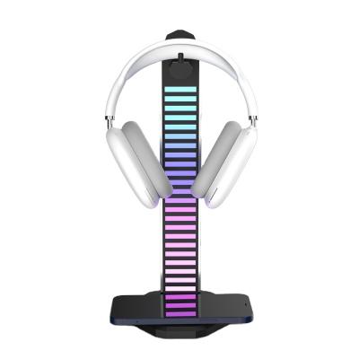 China 2022 NEW LED shelf MAGIC COLOR COLLECTION ATMOSPHERE LIGHT GAMING EARPHONE STAND for sale