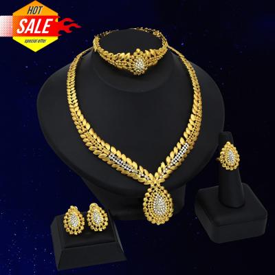 China Water Wave Chain Luxury Exotic Women's Jewelry Set Plated Gold Plated Wedding Jewelry Set for sale