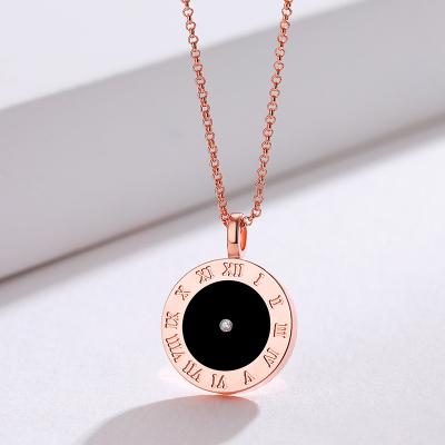 China Romantic Custom Engraved Disc Necklace Fashion Pendant Necklace Women Round Shape Simple Coin Disc Pendant for sale