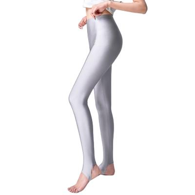 China New Fashion Breathable Style High Waisted Shiny Tight Seamless Yoga Leggings For Women for sale