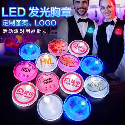 China Plastic Custom Flashing Led Badge Flag Pin Blinker Led Flasher Badge For Party for sale