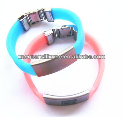 China Hot Sale fasionable Silicone Bracelet,silicone band with Metal Clip for sale