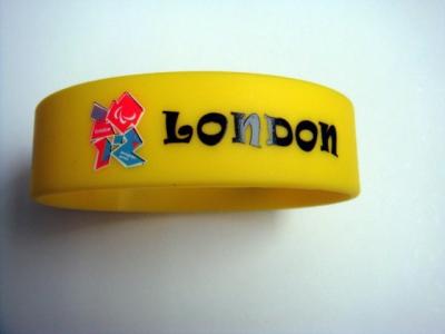 China Custom made Silicone world cup bracelet for fans, Factory price, Fast delivery for sale