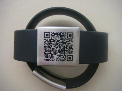 China High quality Custom color emergency id silicone bracelet with laser engraved QR code for sale