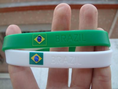 China Country Flag Friendship silicone Bracelet Wristband for Football Team Soccer Fans for sale