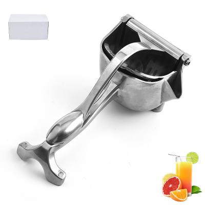 China Nuovoware Sustainable Hot Sale Customize Stainless Steel Fruit Juice Squeezer Useful Kitchen Tools For Fruit And Vegetable Pressing for sale