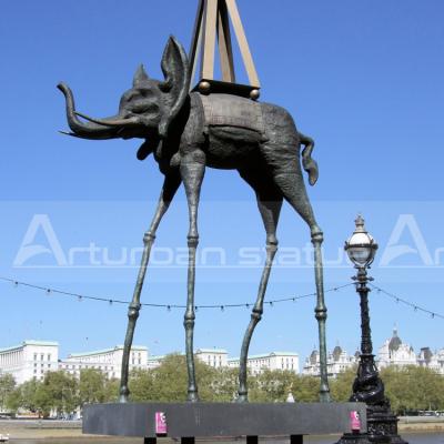 China Triumphant Europe Dali elephant sculpture statue replica famous bronze dali elephant sculpture for sale