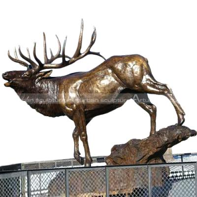 China Europe Outdoor Garden Decoration Bronze Moose Deer Life Size Statue for sale