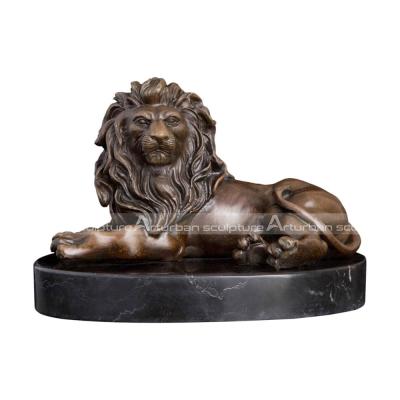 China Custom Life Size Bronze Statue Europe Bronze Lion Statue For Garden Outdoor Lion Statue Metal Animal Garden for sale