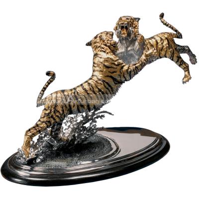 China Life Size Tiger Tiger Statue Europe Large Golden Tiger Statue Statue For Sale for sale