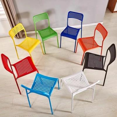 China Colorful Modern Design Sillas Plasticas Dismountable Cover Lihanrui Restaurant Kitchen Cafe Stackable Chair Dining Chair Plastic Chair for sale