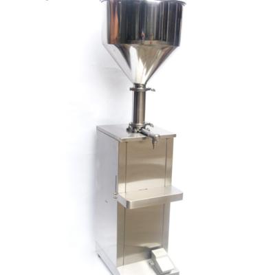 China Pneumatic Food Paste Filling Machine Lip Gloss Filling Machine Salad Filling Machine for sale