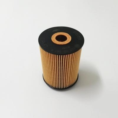 China Engine Parts Factory Direct Selling Auto Parts Oil Filter 021115561B For Germany Series Car for sale