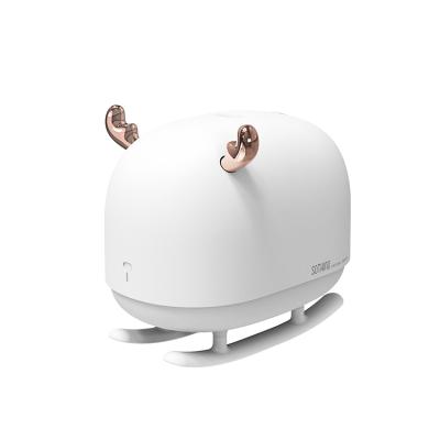 China A Humidifier and Light 260Ml Portable Mini Deer Usb Humidifier Multifunctional Smart and Cute Atmosphere Humidifier with Warm Light for sale