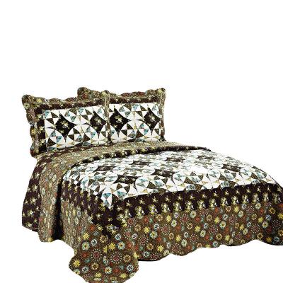 China Pretty Good Quality Design Microfiber Anti-Static Embroidery Scatter Printed Bedspread for sale