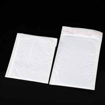 China White Eco-friendly Kraft Paper Bubble Wrap Plastic Envelope, Express Mail Bag For Packing for sale