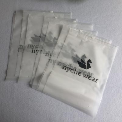 China 2019 Recyclable Underwear Coat Cloth Double Side Frosted Plastic Zip Lock Bags With Air Hole for sale