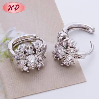 China No Allergic Simple And Hot Sale Earrings For Circle Huggie Earrings for sale