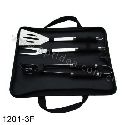 China Easily Cleaned Outdoor Stainless Steel Barbecue Tool Kit With Nylon Bag for sale