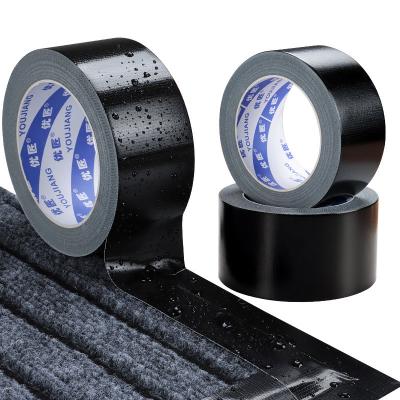 China High Viscosity Black Duct Tape Clothes For Indoor Outdoor Applications No Logo Printing for sale