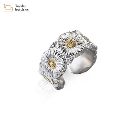 China Daisy Stainless Steel Hip Hop Jewelry Chrysanthemum Flower Ring GD for sale