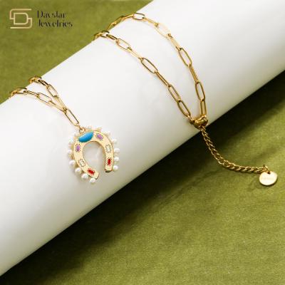 China Pearl Enamel Horseshoe Pendant Stainless Steel Paperclip Chain Necklace For Women for sale