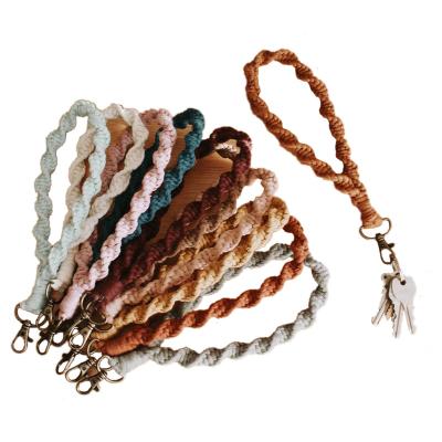 China Bohemia WinBohemian Macrame Key Chain Handmade Mini Tassel Car Key Chain with Colorful Tassels Metal Key Chains for sale