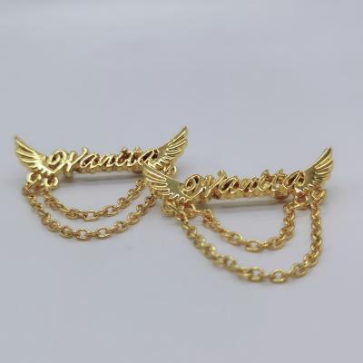 China Decoration Gold Plated Letter Brooch with Chains Custom Alphabet Letter Brooch Logo for sale