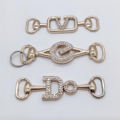 China Custom High Quality Rhinestone Alphabet Zinc Alloy Shoe Chains Logo Letter Shoe Decoration Charms Chains for sale