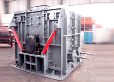 China Reversible Impactor Industrial Hammer Mill Machine Versatile Crusher for sale