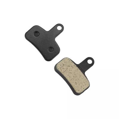 China Resin + Semi Metal Brake Pads Resin Semi Metallic Bicycle Brake Rotors Cooling Disc Brake Pads E1 For Bike MTB Kick Board Scooter for sale