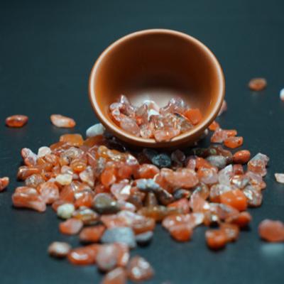 China China Natural Red Carnelian Chips High Quality Rock Crystal Engrave Decoration Best Price for sale