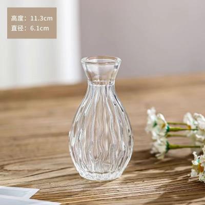 China Cheap modern creative glass bud clear vase for flower arranger for sale