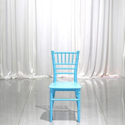 China Best Price Style Banquet Furniture Modern Luxury Velvet Cushion Plastic Chiavari Dining Chairs For Wedding Banquet for sale