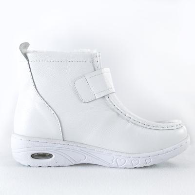 中国 Whip Comfortable Leather Work Shoes Non-slip White Nursing Shoes 販売のため