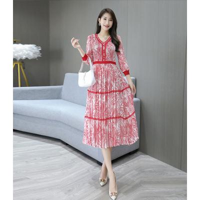 China Viable the most popular Miyake temperament V-neck lace high quality elegant lace lantern sleeve printed skirt fashion dress for sale