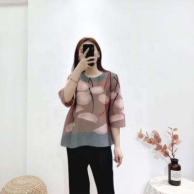 China Anti-pilling blouse designs elegant blouse design fat ladies plus size loose mother printed short sleeve top for sale