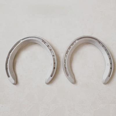 China Custom Hot Selling Alloy Nail Horse Racing Aluminum Alloy Iron Horseshoes High Quality Forging Set for sale