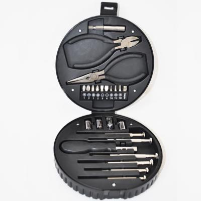 China 24pcs Household Tool Kit Tire Shape Tool Kits for sale