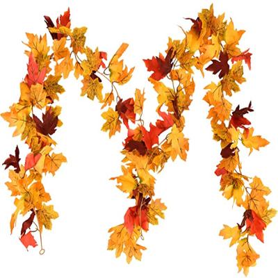 China Festival Decoration Autumn Maple Leaves Garland Artificial Autumn Foliage for Thanksgiving Halloween Christmas Party Decoration for sale