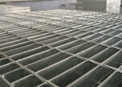 China Galvanisiertes flaches und Quer-4mm 5mm Edelstahl-Stangen-Gitter für Plattform zu verkaufen