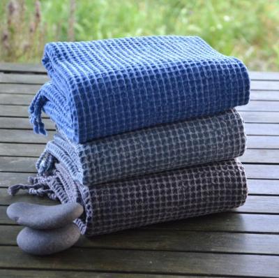 China Factory Wholesale Cheap Super Soft 100% Cotton Hand Bath Waffle Towel QUICK DRY for sale