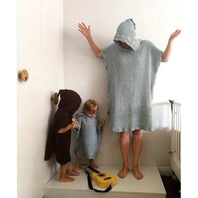 China Disposable High Quality Custom Color Cotton Towel Poncho Waffle Surfer Poncho Towel Kids for sale