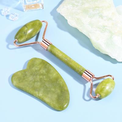 China Whitening High Quality Assurance Jade Double Head Jade Roller Natural Green Anti Aging And Gua Sha Set For Massage for sale