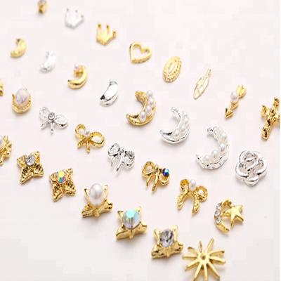 China Convenient Amazing DIY Handmade Nail Art Products Nail Art Decoration Suppliers for sale