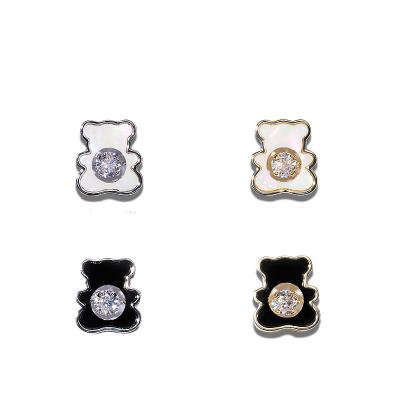 China Shiny Zircon Bear 3D Nail Art Crystal Decorations With Heartbeat Luxury for sale