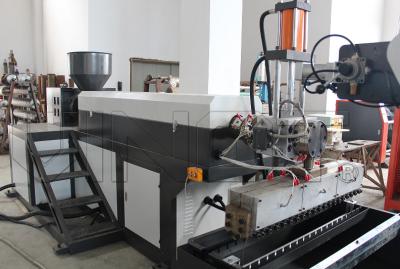 China Horizontal Type Plastic Nylon Film Extruder Machine 0.015 - 0.07mm Thickness for sale