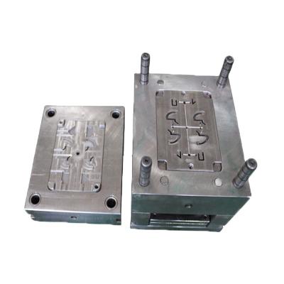 China plastic mold plastic luggage box with injection mold factory for sale