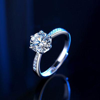 China TRENDY 0.6/1ct/2ct Classic D Moissanite Ring S925 Sterling Silver Six Claw Moissanite Wedding Engagement Ring for sale