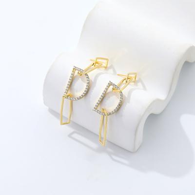 China Environmental Friendly Full of Zircon Letter D Women's Earrings 18K Gold Plated New Fashionable 925 Sterling Silver Long Earrings for sale